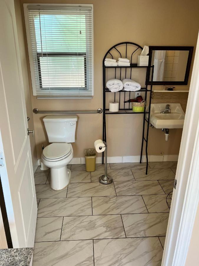 Great House Motel Sequim Bagian luar foto