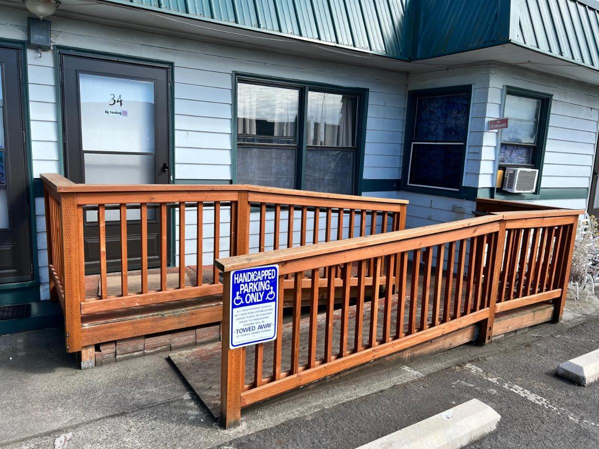 Great House Motel Sequim Bagian luar foto