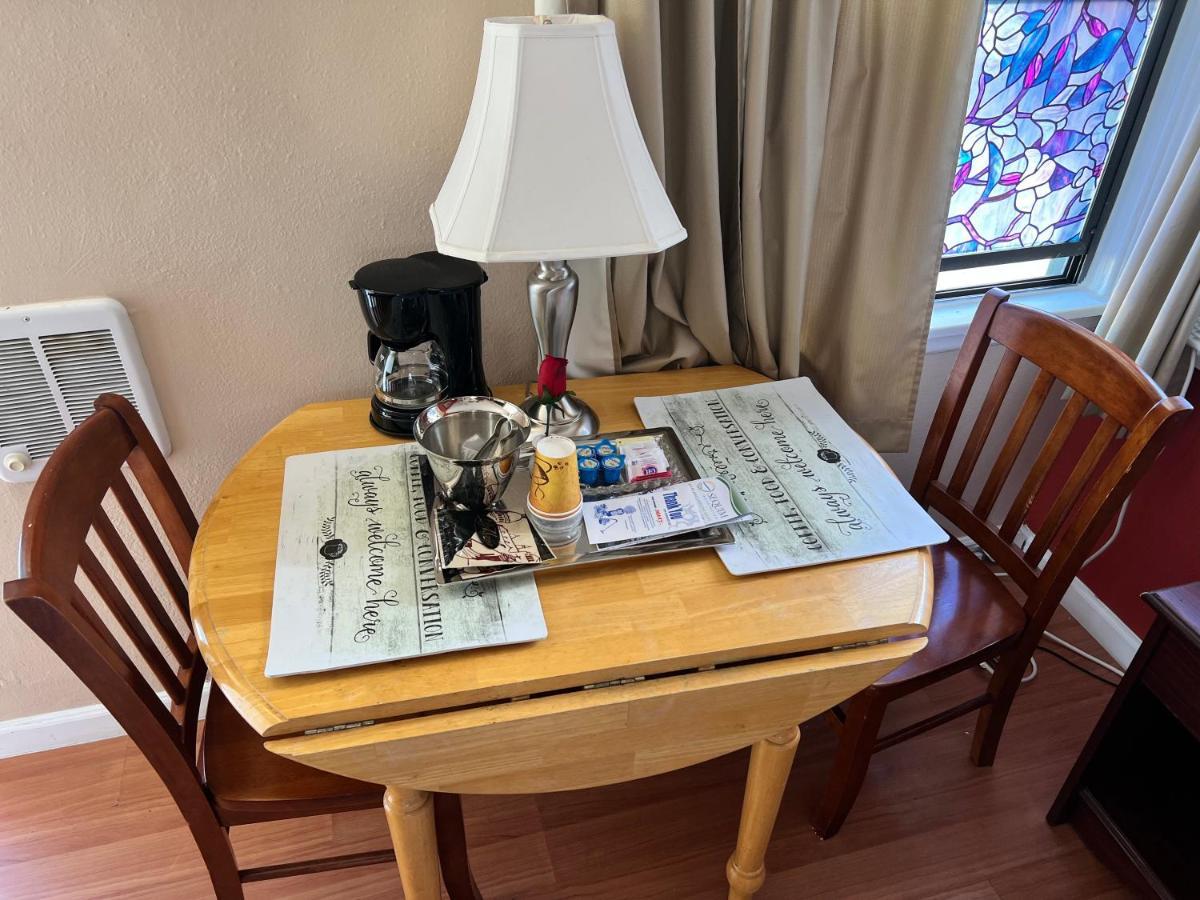 Great House Motel Sequim Bagian luar foto