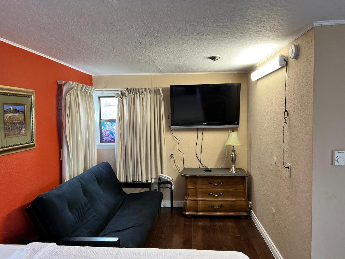 Great House Motel Sequim Bagian luar foto