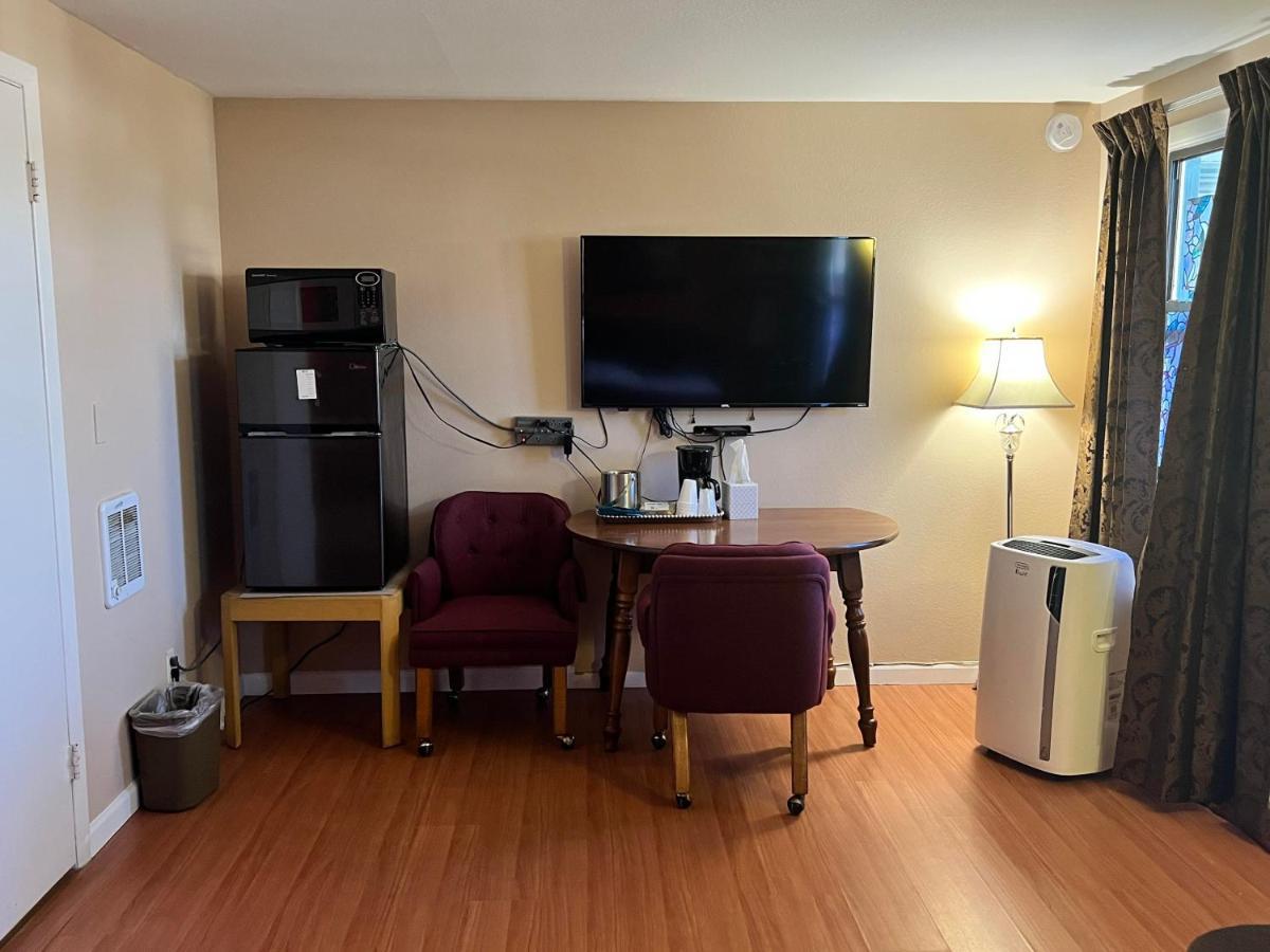 Great House Motel Sequim Bagian luar foto